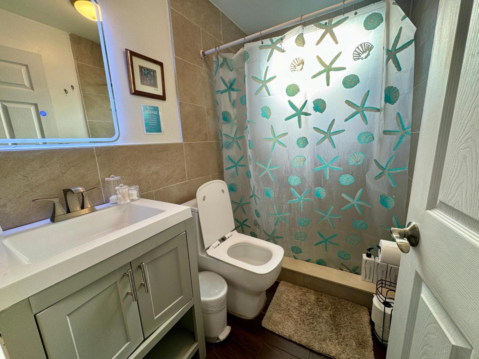 Private Rooms At Miami Centrally Located With Free Parking Exterior photo